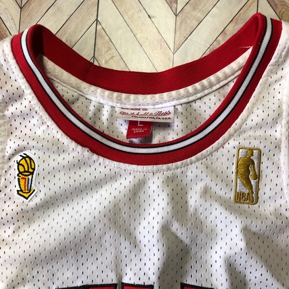 Michael Jordan Jersey Mitchell & Ness 96-97 Hardwood Classics. Size L (44) White - Picture 3 of 8